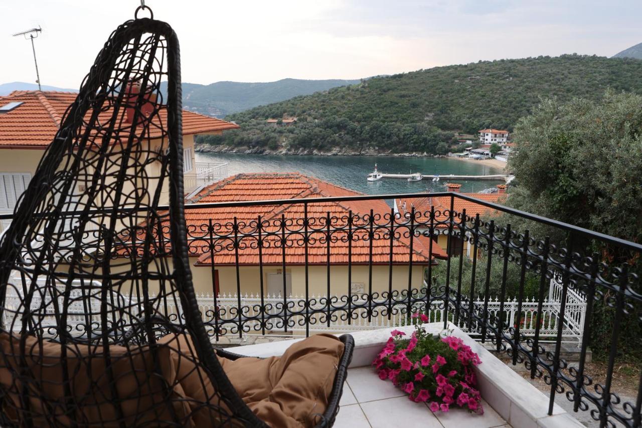 פירגדיקיה Island Boutique Apartments מראה חיצוני תמונה