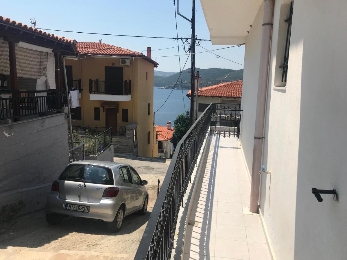 פירגדיקיה Island Boutique Apartments מראה חיצוני תמונה